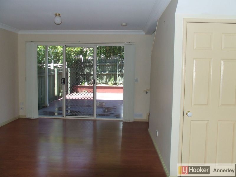 11/2 Blackburn Street, Moorooka QLD 4105