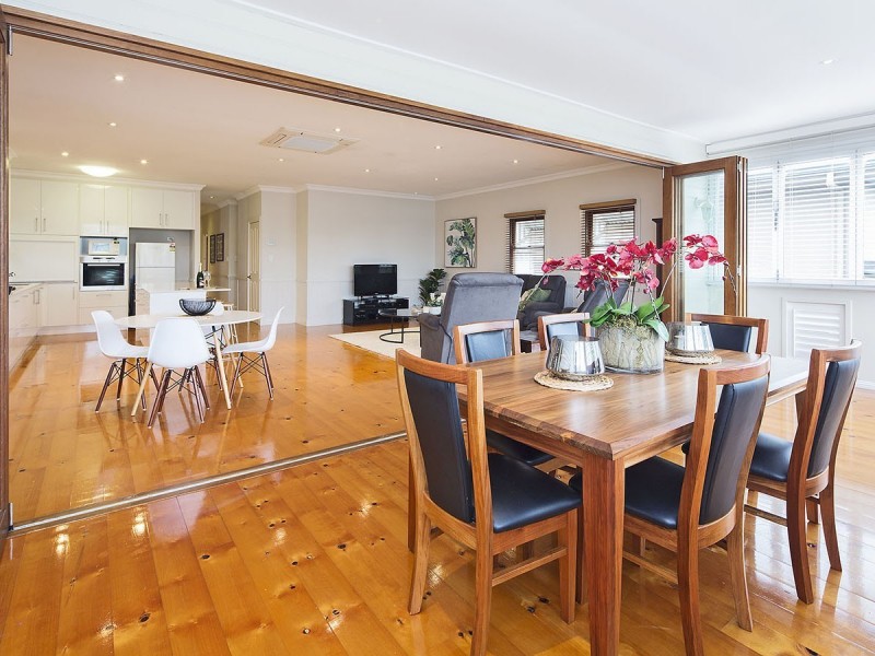 42 Soden Street, Yeerongpilly QLD 4105