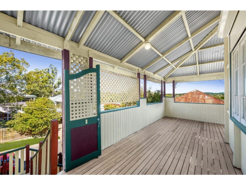 12 Swansea Street, Annerley QLD 4103