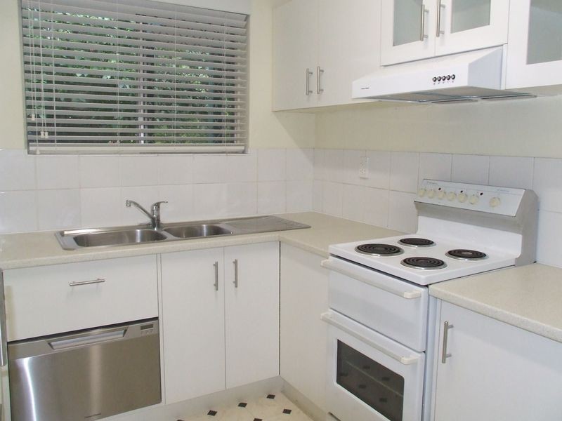 2/43 Victoria Street, Fairfield QLD 4103