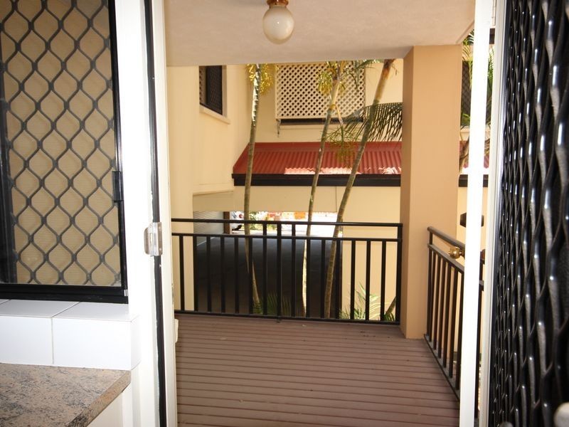 1/21 Regent Street, Woolloongabba QLD 4102