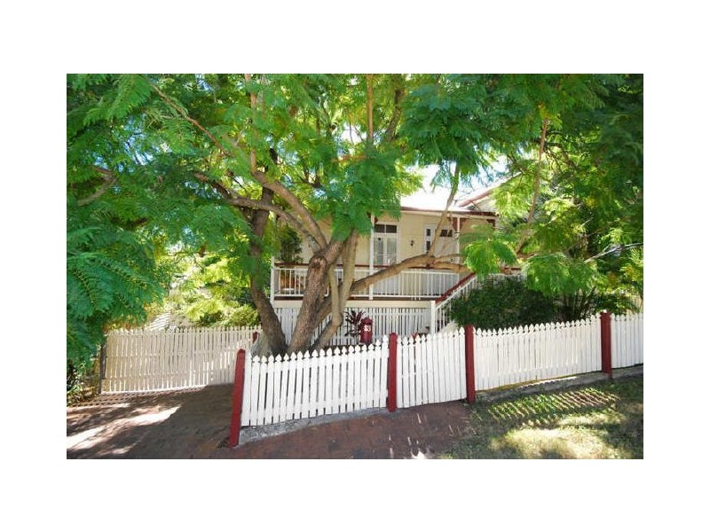 23 Kintore Street, Annerley QLD 4103