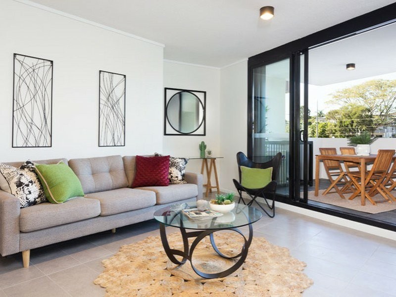 62 Shottery Street, Yeronga QLD 4104