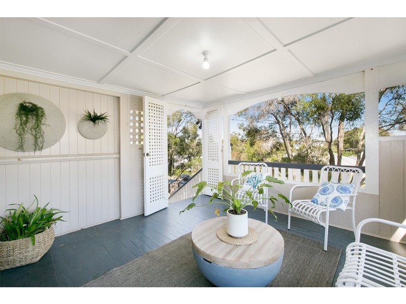 50 Livingstone Street, Yeerongpilly QLD 4105