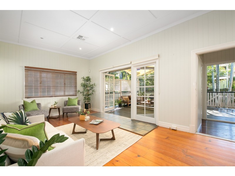 50 Livingstone Street, Yeerongpilly QLD 4105