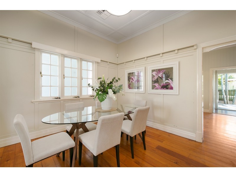 50 Livingstone Street, Yeerongpilly QLD 4105