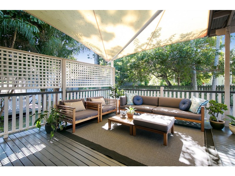 50 Livingstone Street, Yeerongpilly QLD 4105