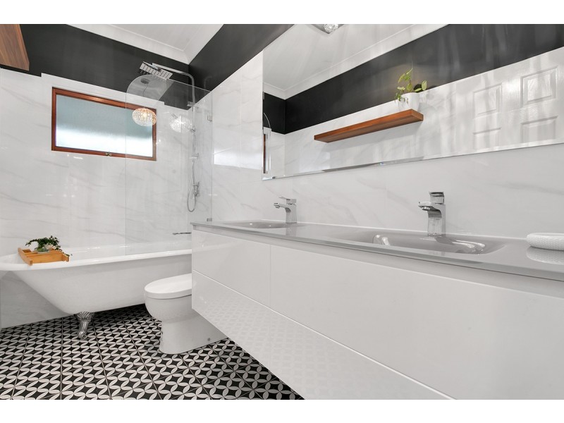 63 Frederick Street, Annerley QLD 4103