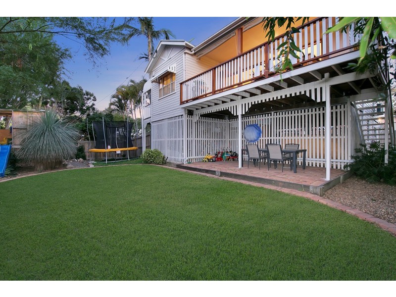 63 Frederick Street, Annerley QLD 4103