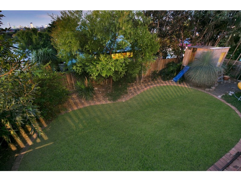 63 Frederick Street, Annerley QLD 4103