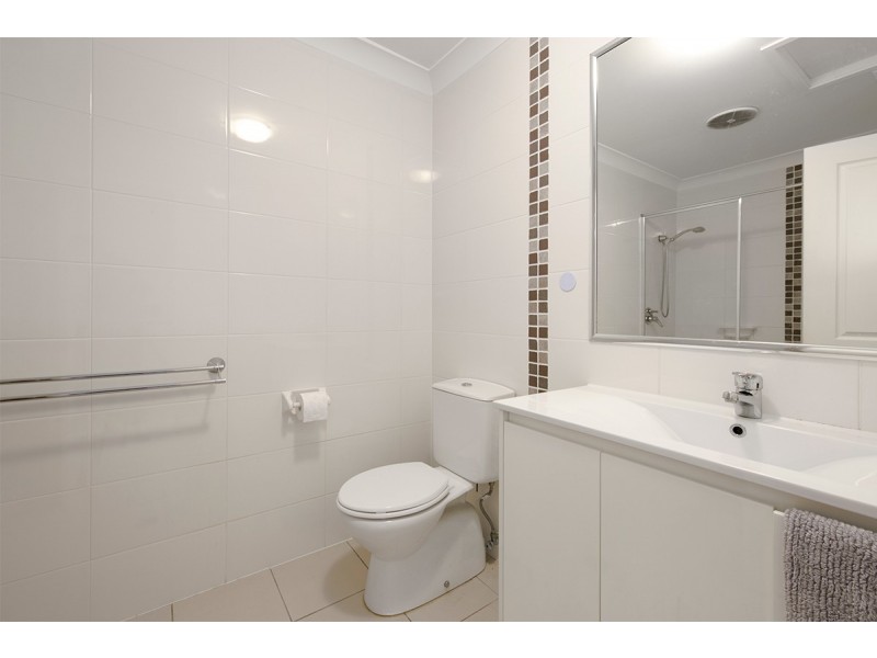 2/1 Victoria Street, Fairfield QLD 4103