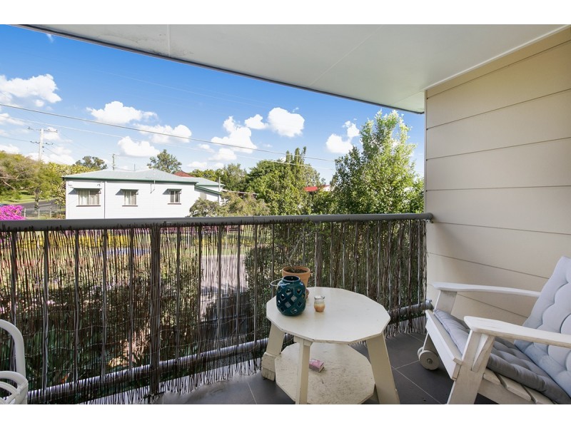 2/1 Victoria Street, Fairfield QLD 4103