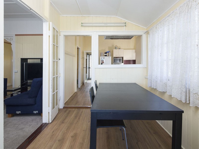 15 Gibson Street, Annerley QLD 4103