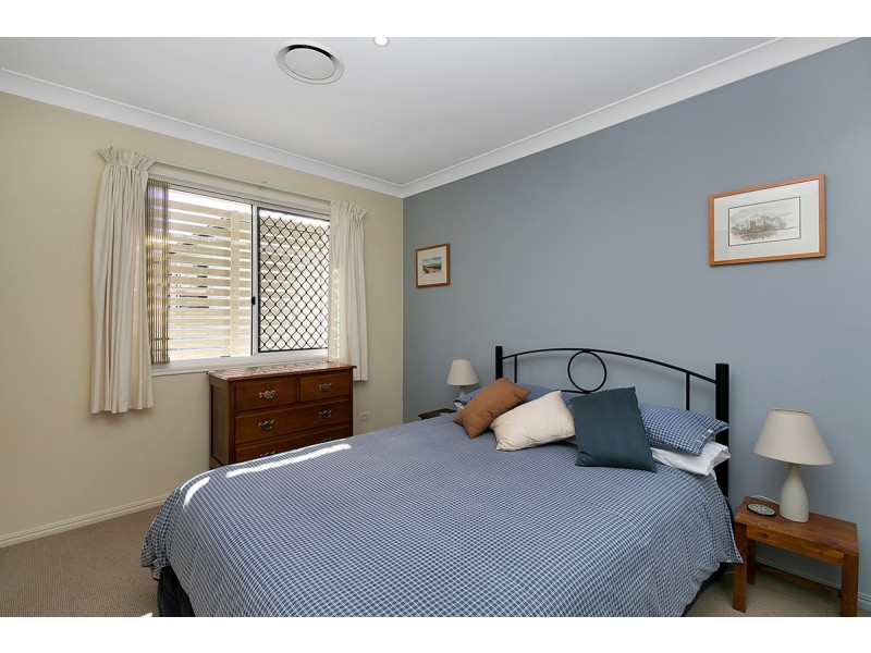 2/117 Ekibin Road, Annerley QLD 4103