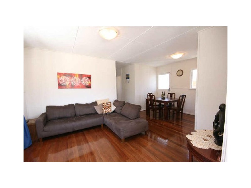 89 Dartmouth Street, Coopers Plains QLD 4108