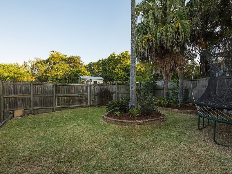 23 Frank Street, Norman Park QLD 4170