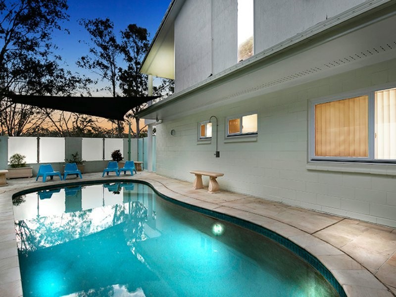 10 Aranui Street, Yeronga QLD 4104