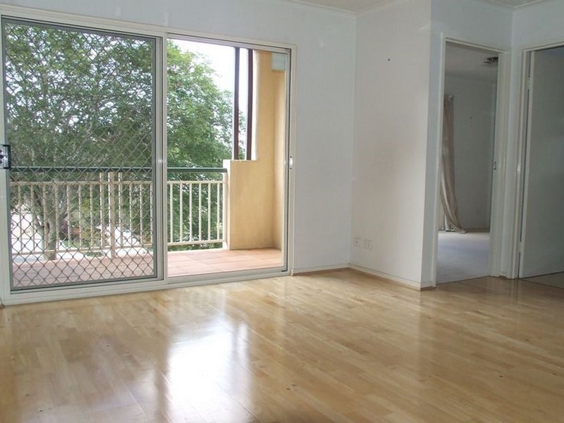 4/71 Waldheim Street, Annerley QLD 4103