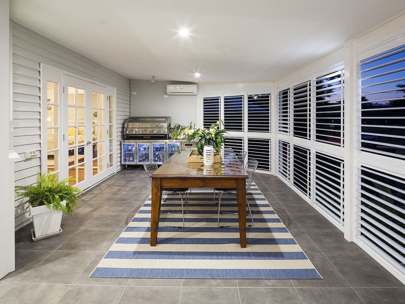 127 Victoria Street, Fairfield QLD 4103