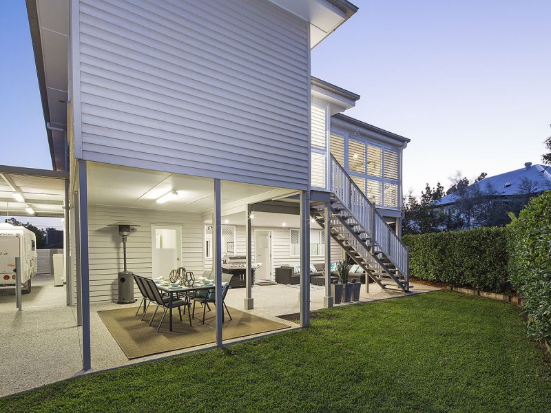 127 Victoria Street, Fairfield QLD 4103