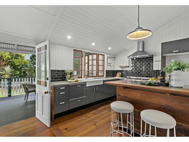 35 Cavan Street, Annerley QLD 4103