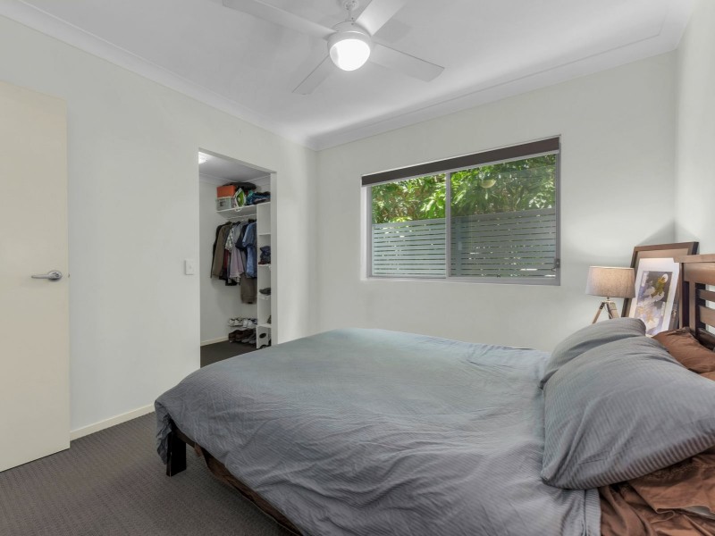 2/15 Lagonda Street, Annerley QLD 4103