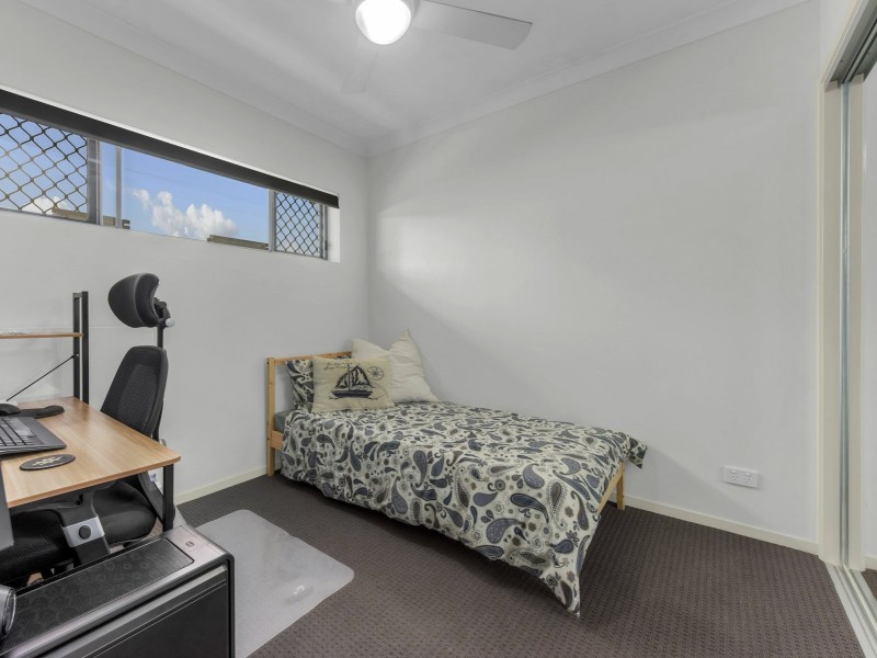 2/15 Lagonda Street, Annerley QLD 4103