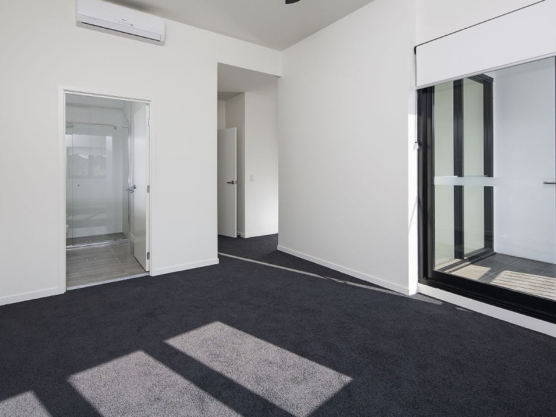 2/62 Shottery Street, Yeronga QLD 4104