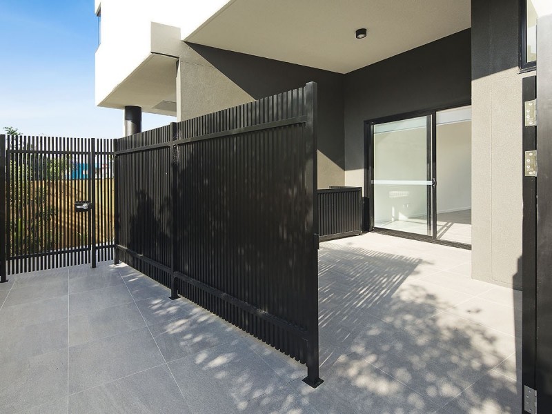 2/62 Shottery Street, Yeronga QLD 4104