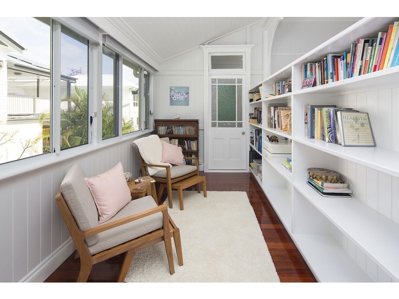 46 School Road, Yeronga QLD 4104