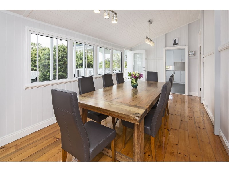 46 School Road, Yeronga QLD 4104