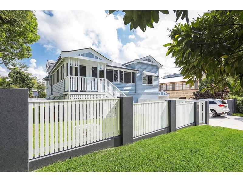 46 School Road, Yeronga QLD 4104