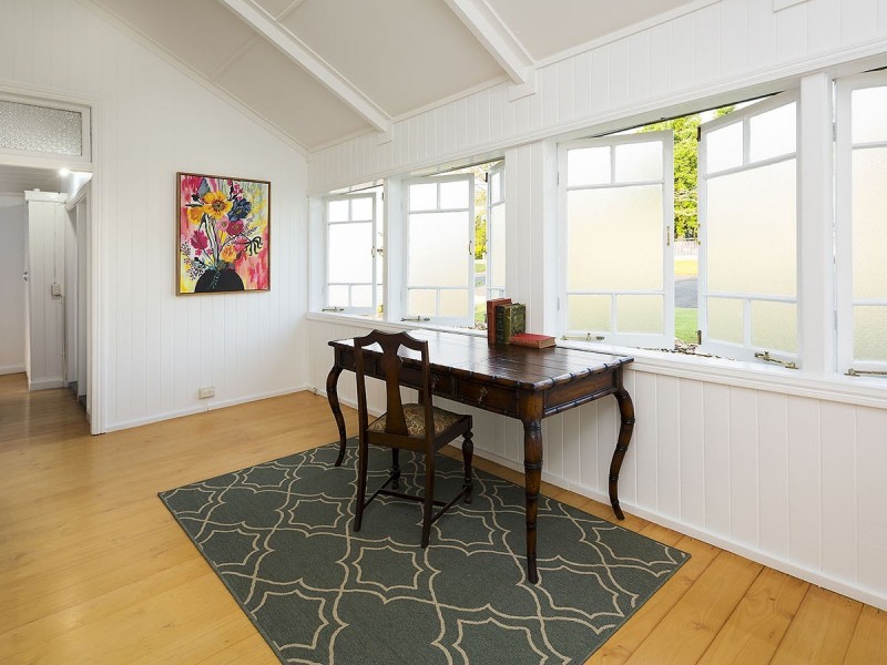 22 Stamford Street, Yeerongpilly QLD 4105