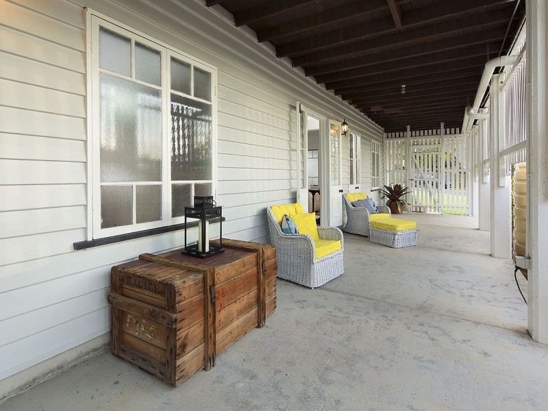 22 Stamford Street, Yeerongpilly QLD 4105