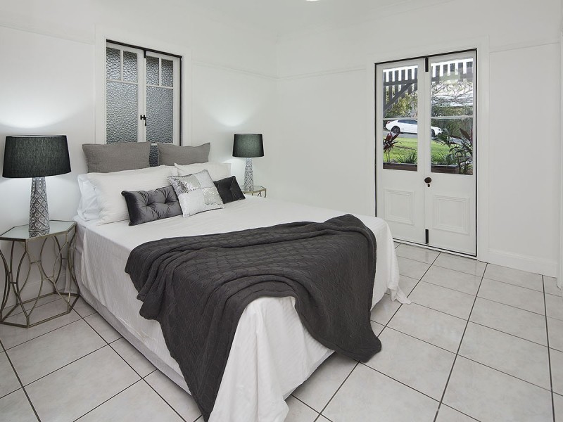 22 Stamford Street, Yeerongpilly QLD 4105