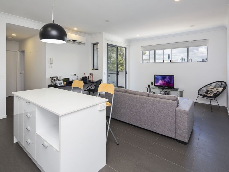 10/85-87 Victoria Street, Windsor QLD 4030