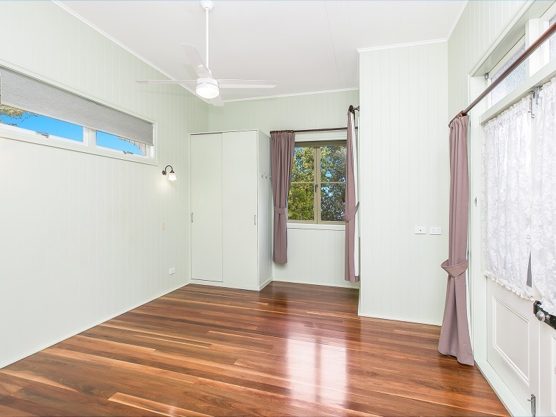 16 Killarney Street, Yeronga QLD 4104