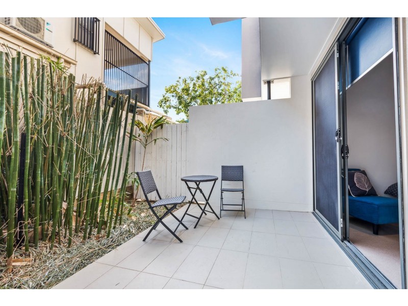 2/39 Waterton Street, Annerley QLD 4103