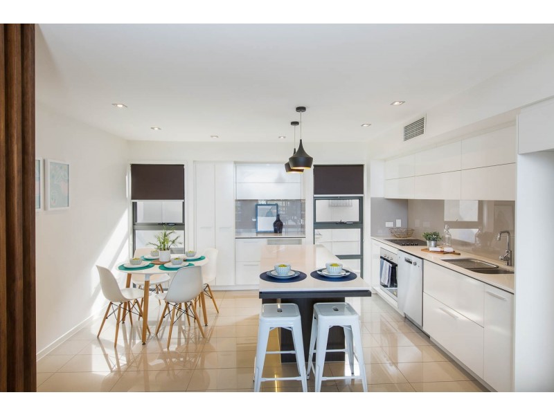 2/39 Waterton Street, Annerley QLD 4103