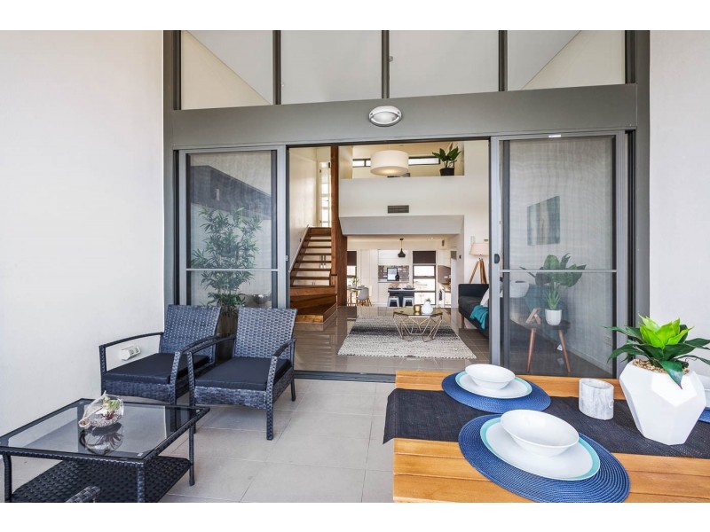 2/39 Waterton Street, Annerley QLD 4103