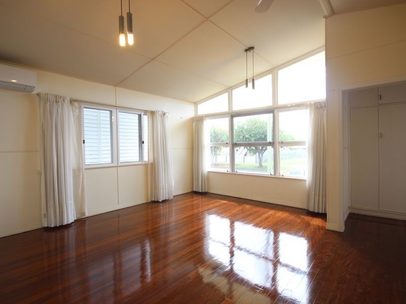 24 Anita Street, Yeronga QLD 4104