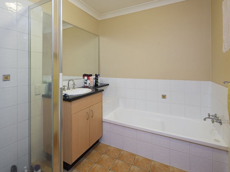 12A Yeronga Street, Yeronga QLD 4104