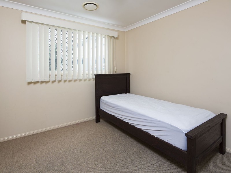 12A Yeronga Street, Yeronga QLD 4104