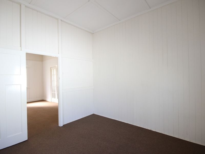 122 Fairfield Road, Fairfield QLD 4103