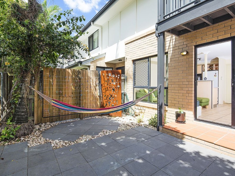 9/90 Chester Road, Annerley QLD 4103