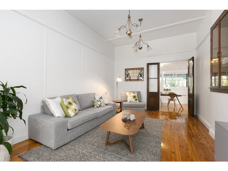 21 Avoca Street, Yeronga QLD 4104