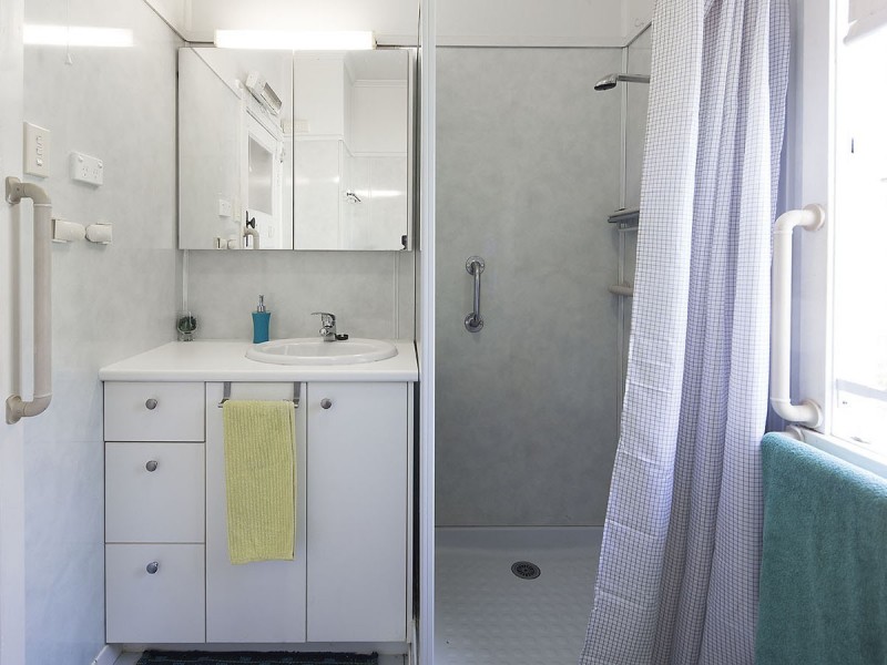 27 Sydney Street, Fairfield QLD 4103