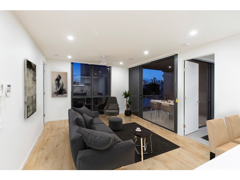 501/18 Duke Street, Kangaroo Point QLD 4169