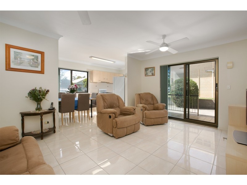 1/37 Chaucer Street, Moorooka QLD 4105