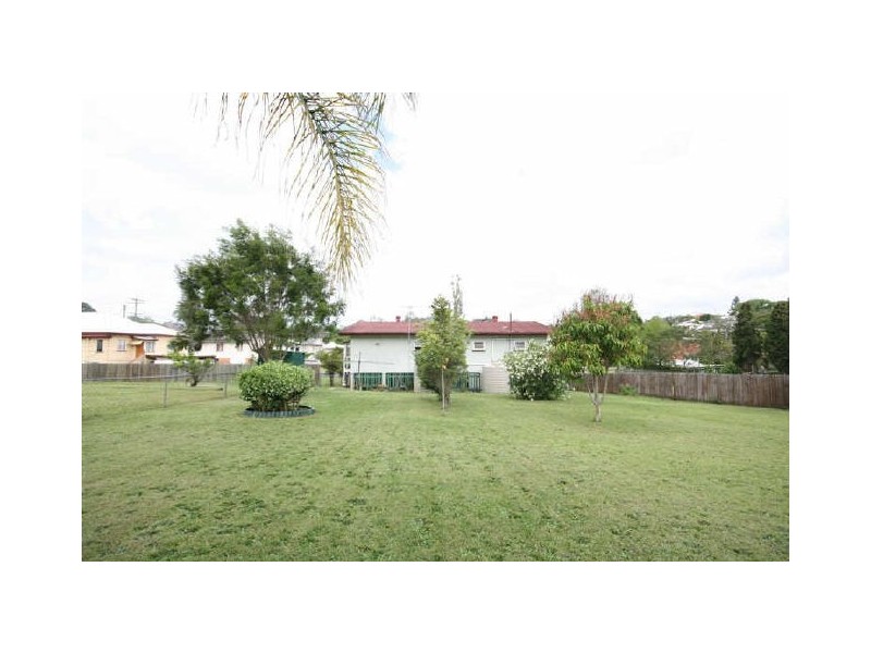 1&2/99 Horatio Street, Annerley QLD 4103